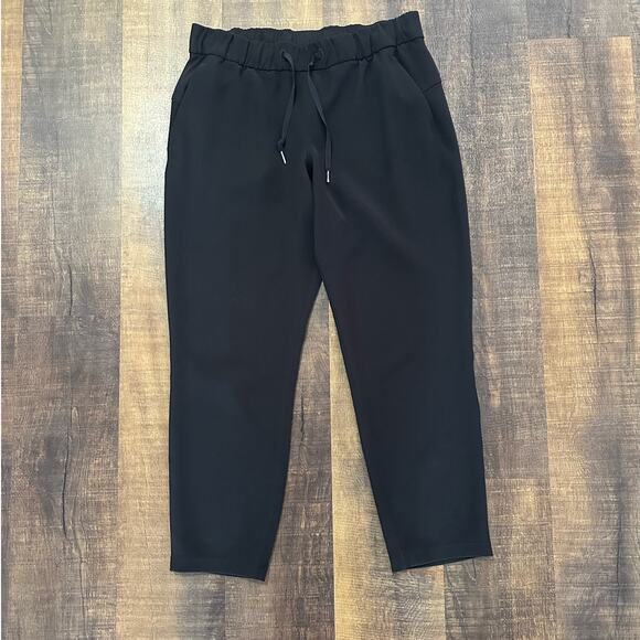 Lululemon Black On The Fly Pant Woven 27